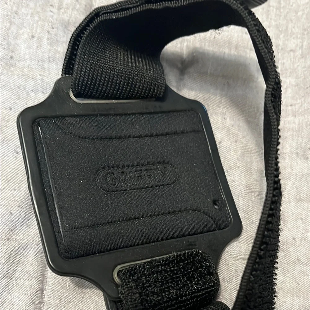Armband for Electronics